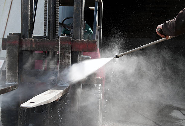 Best Gas Station Cleaning  in Hemlock, MI